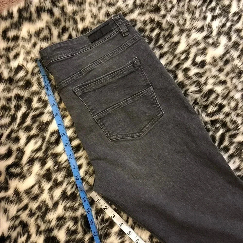 Kenneth Cole Better Cotton Initiatives New York Men Jeans Size 38/32